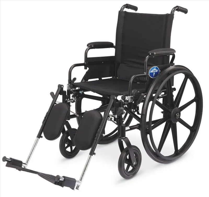 Medline - MDS806550FLA - K4 Lightweight Wheelchairs